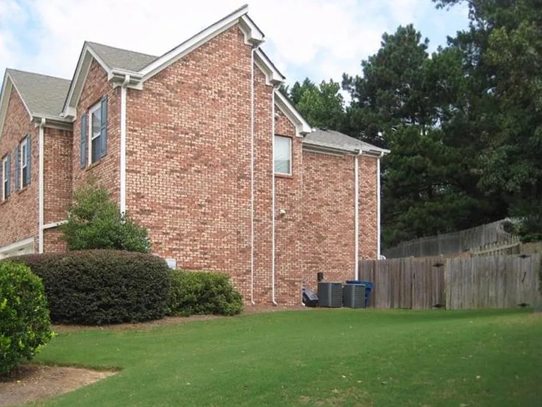 2213 Stancil Point Dr — Photo 3