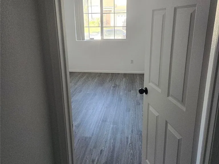 421 Steiner Dr — Photo 23
