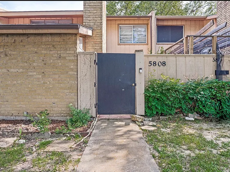 5808 Harvest Hill Rd — Photo 19