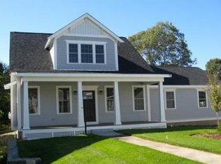 3 Taylor Ln, Hingham, MA 02043