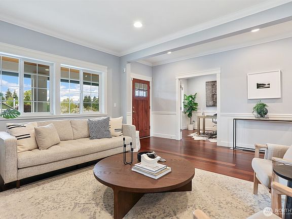 3rd image of 8050 29th Avenue NW