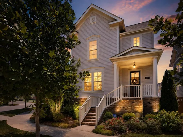 201 Moray Ct, Franklin, TN 37064
