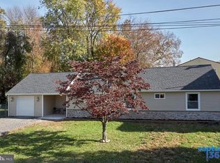 406 Penn St, Croydon, PA