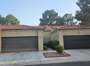 7913 Canoe Ln, Las Vegas, NV 89145