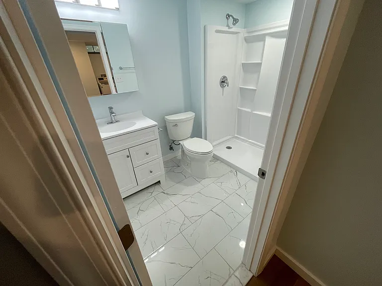 5718 Barrymore Rd — Photo 10