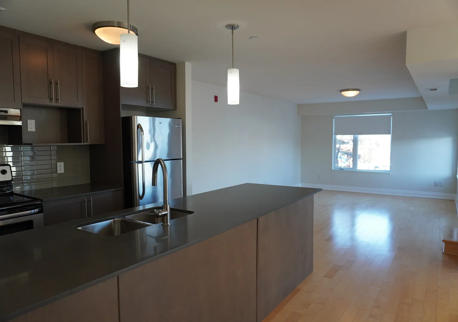 Tweedsmuir Lofts — Photo 2