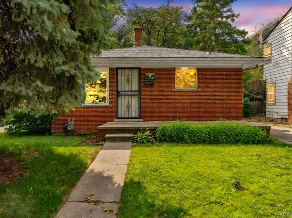 17207 Archdale St, Detroit, MI 48235