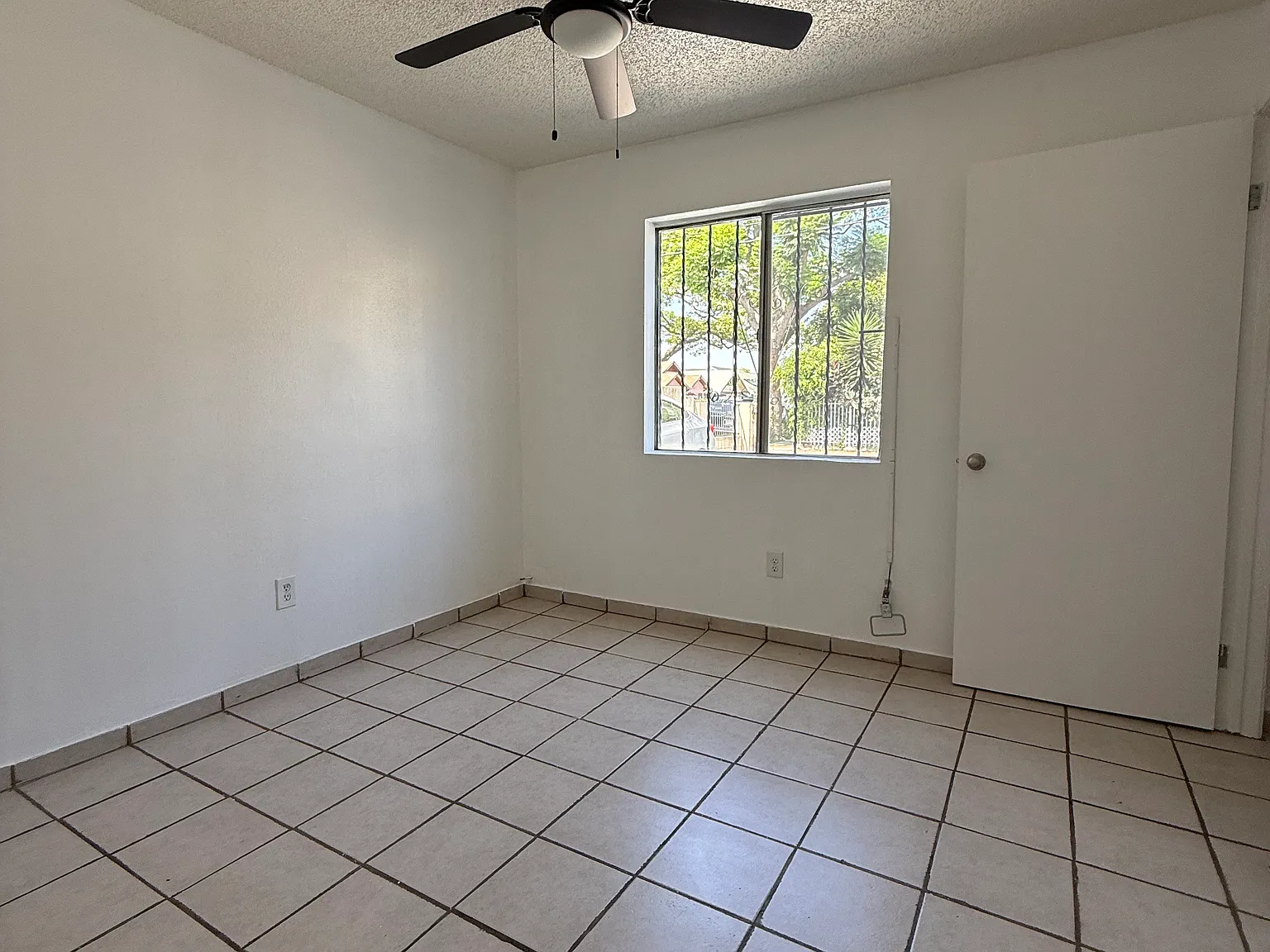 3 bed, $2,800 — Photo 3