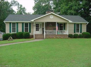 4650 Shattalon Cir, Winston Salem, NC 27106