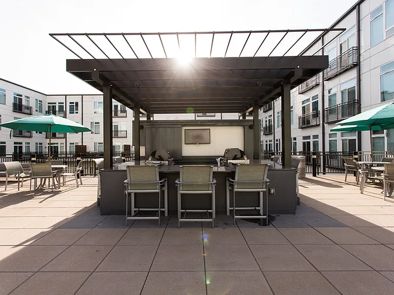 Outdoor Kitchen
