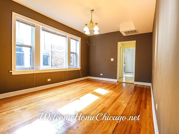 4th image of 7722 S Essex Ave #3