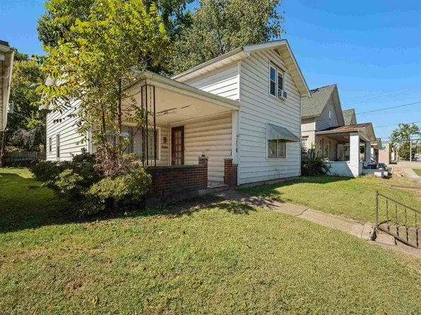 325 26th St, Huntington, WV 25703