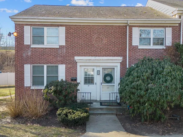 35 Kohanza Street #35, Danbury, CT 06811