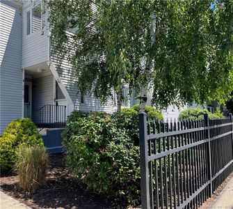 1494 Capitol Ave UNIT A106, Bridgeport, CT, 06604