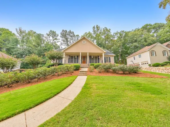 224 Meryton Cir, Dallas, GA 30157
