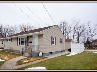 10022 Mueller Ct, Niagara Falls, NY