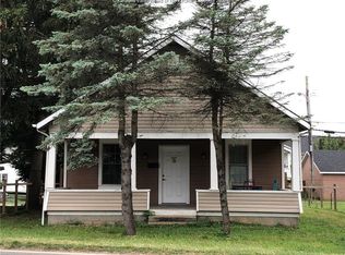 2017 Jefferson Ave, Point Pleasant, WV 25550