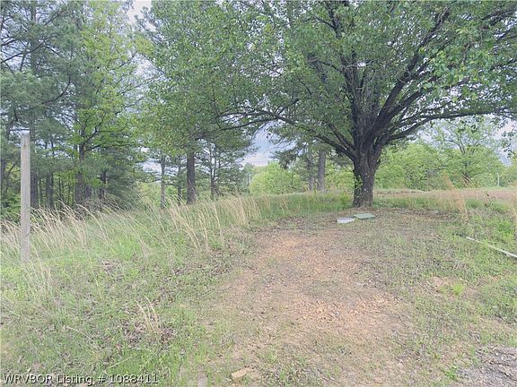 3rd image of 1753 Logan Hall Rd