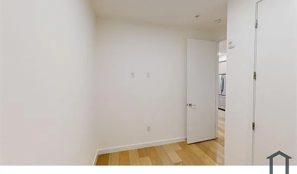 1806 I St NE #10 — Photo 2