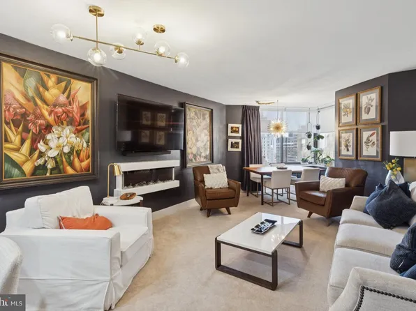 202 W Rittenhouse Sq #1409, Philadelphia, PA 19103