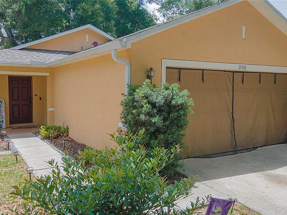 3rd image of 11910 Mango Groves Blvd