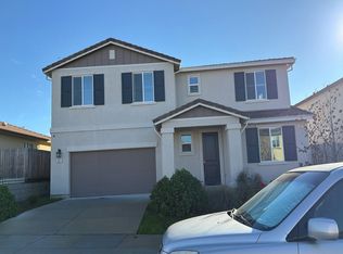 2041 Rosewood Dr, Hollister, CA 95023