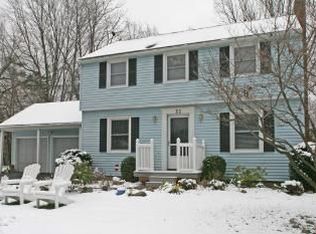 32 Eastgate Dr, Irondequoit, NY 14617
