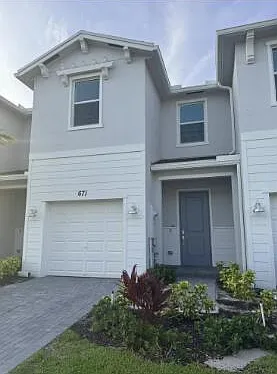 3 bed, 2.5 bath, 1821 sqft, $2,195 — Photo 3