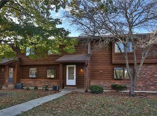 204 Cedar Grove Dr, Saint Charles, MO 63304