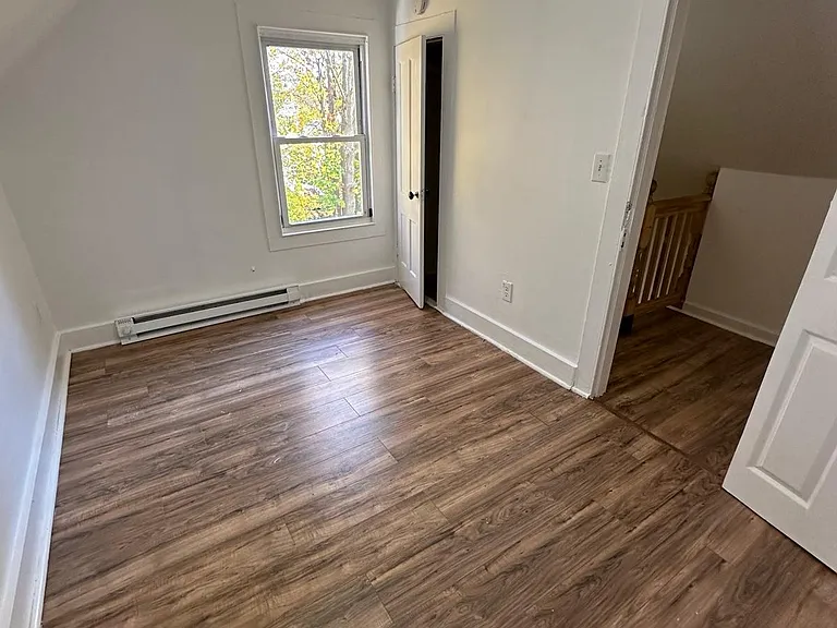 569 Winthrop Ave #2 — Photo 17