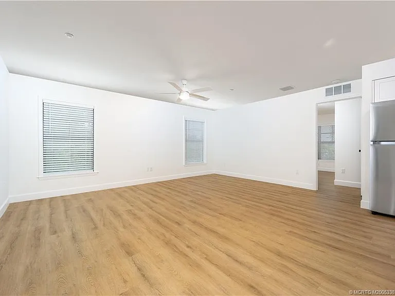 3375 SW Mapp Rd #204 — Photo 2