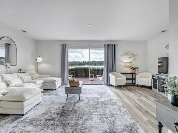 Carlton Arms of North Lakeland