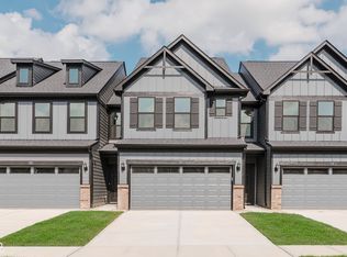 9759 Behner Dr, Fishers, IN