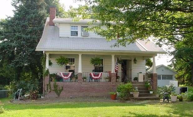 1054 Koontz Ave