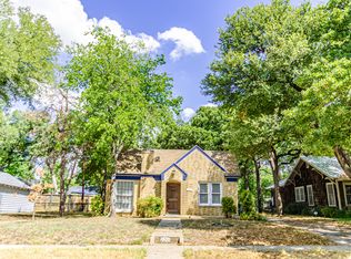 2211 Honeysuckle Ave, Fort Worth, TX 76111