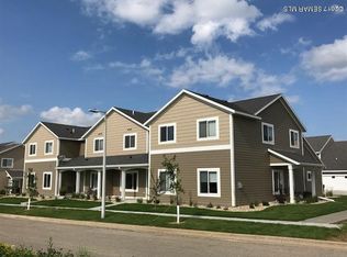 5067 56th St NW, Rochester, MN 55901