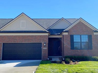 55710 Oak Pointe Dr, Shelby Township, MI, 48315