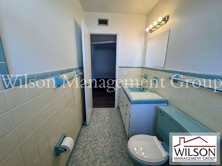 807 Vassar St #D — Photo 12