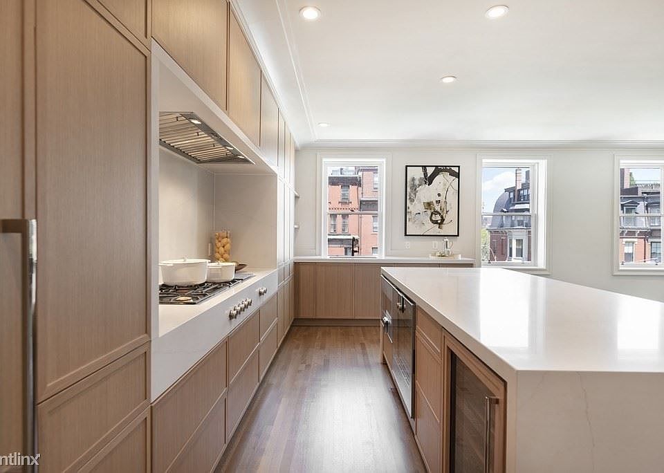 401 Beacon St. #2 Boston (Back Bay) Unit Photo 6