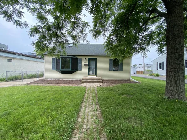 1422 High STREET, Union Grove, WI 53182