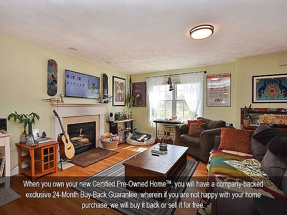 5th image of 18 Fieldstone Way