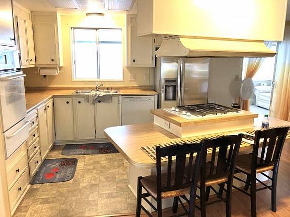 3rd image of 3340 Del Sol Blvd Spc 87