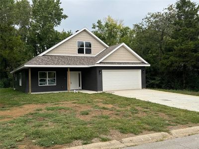 1009 Sunflower St, Warrensburg, MO, 64093