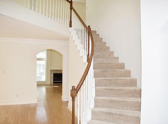 4th image of 3333 Moss Creek Dr