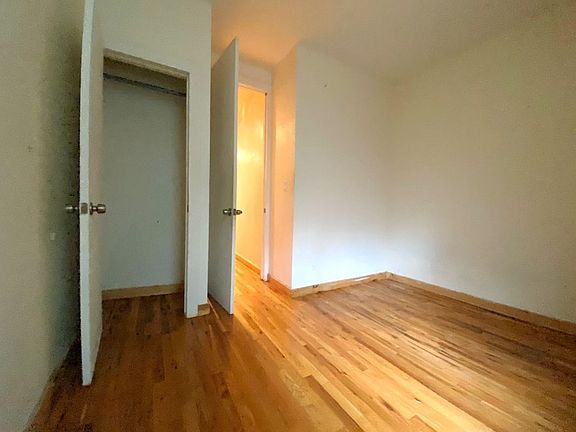 5th image of 420 Melrose St #1F