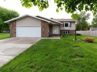 804 Westgate Dr, Hawley, MN 56549