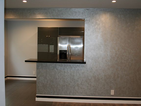 5th image of 1339 N Columbus Ave Unit 102