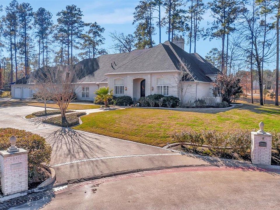1st image of 113 Torrey Pines Dr