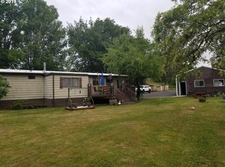 202 Reston Rd, Roseburg, OR 97471