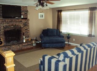 424 NW 21st Rd, Warrensburg, MO 64093